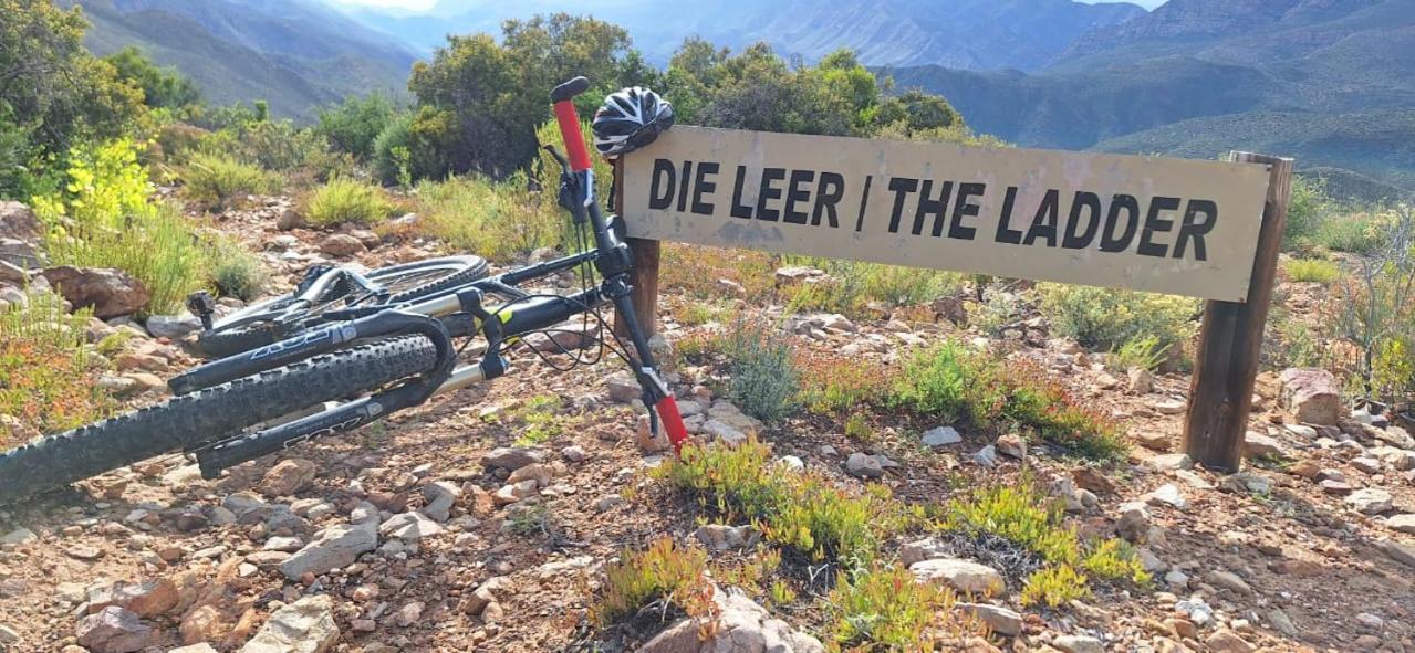 Bosch Luys Kloof Nature Reserve Ladismith Esterno foto